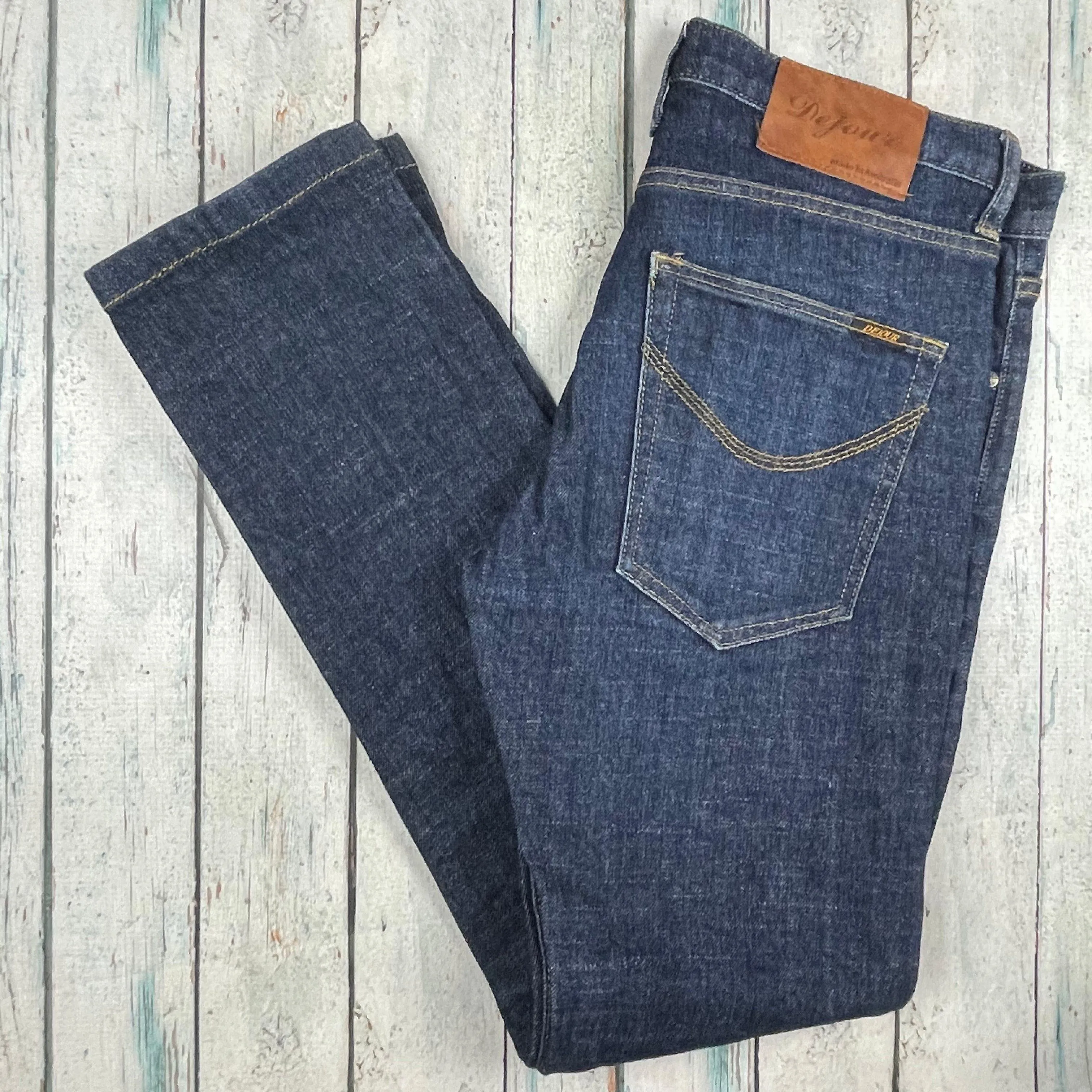 Australian Made 'Dejour' Slim Straight Mens Jeans - Size 30