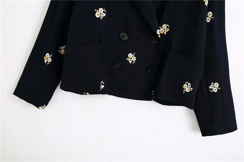 EMBROIDERED BLAZER