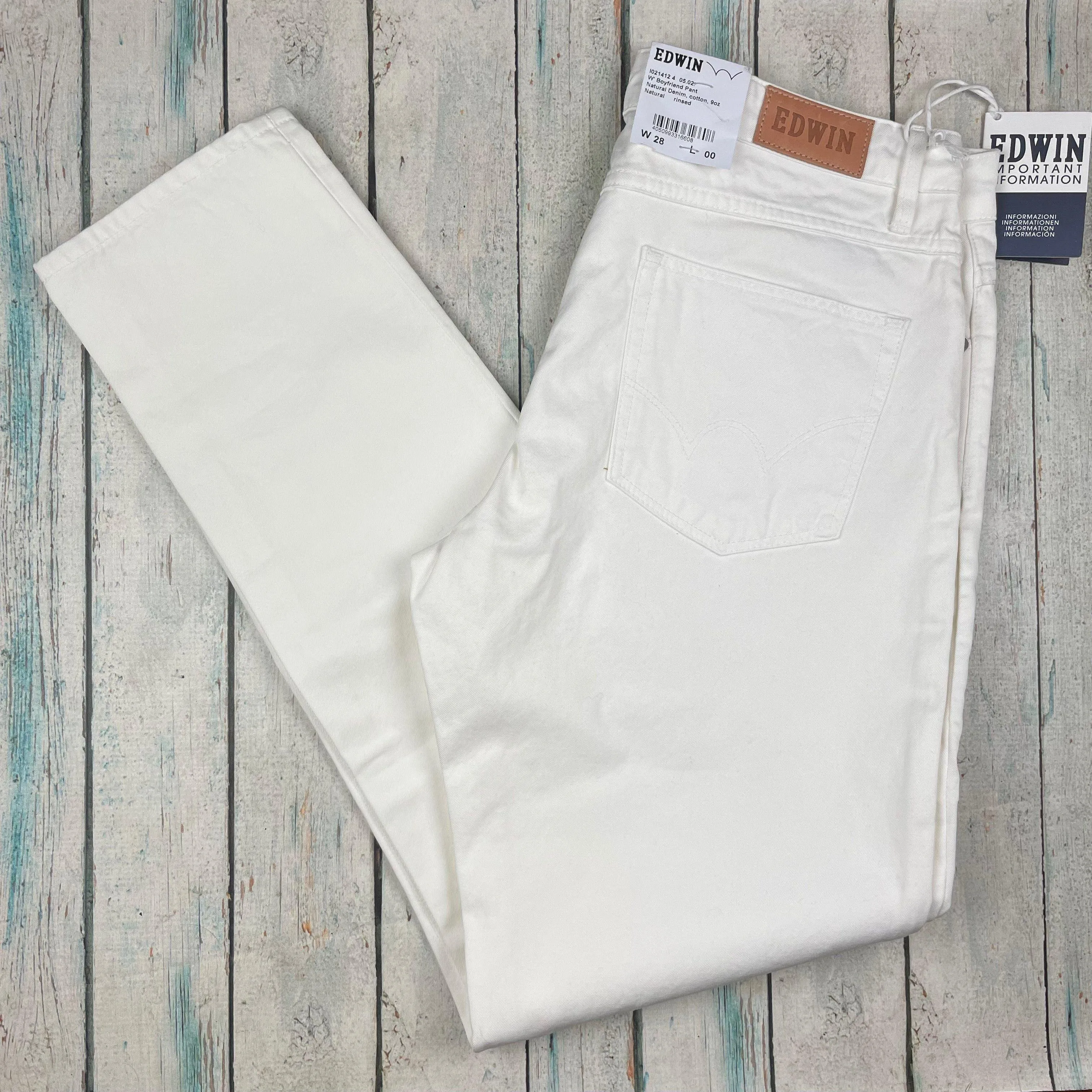 NWT- Edwin  'Boyfriend Pant' Mid Rise White Jeans -Size 28
